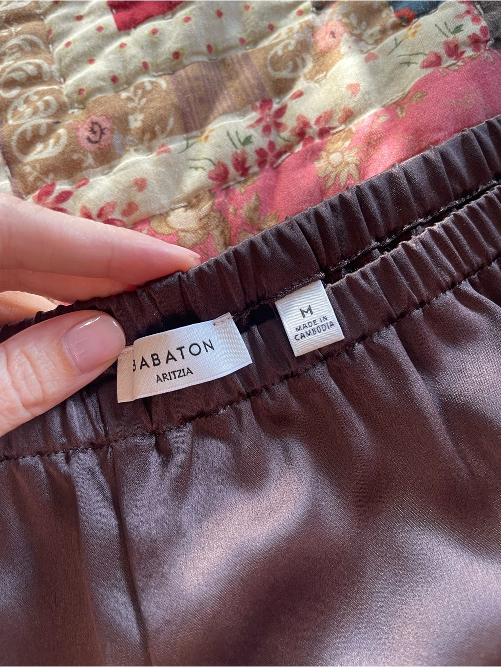 Aritzia Babaton Satin Archer Pants